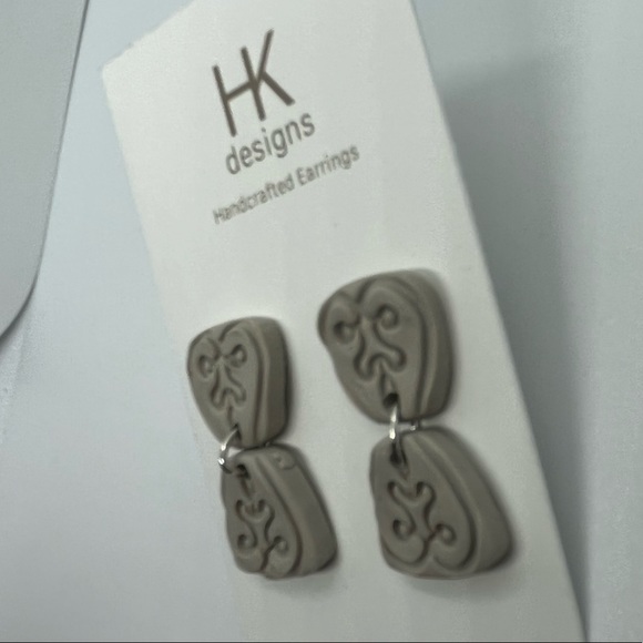 Cute Dangle Handmade Earrings - Picture 3 of 7